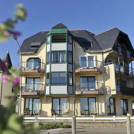 Les Vikings Hotel