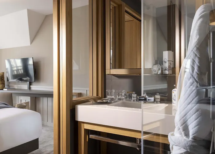 Les Vikings Hotel 4*