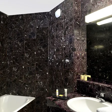 Les Vikings Hotell Le Croisic